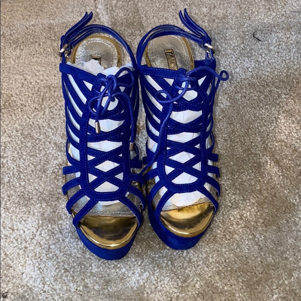 Heel sandals